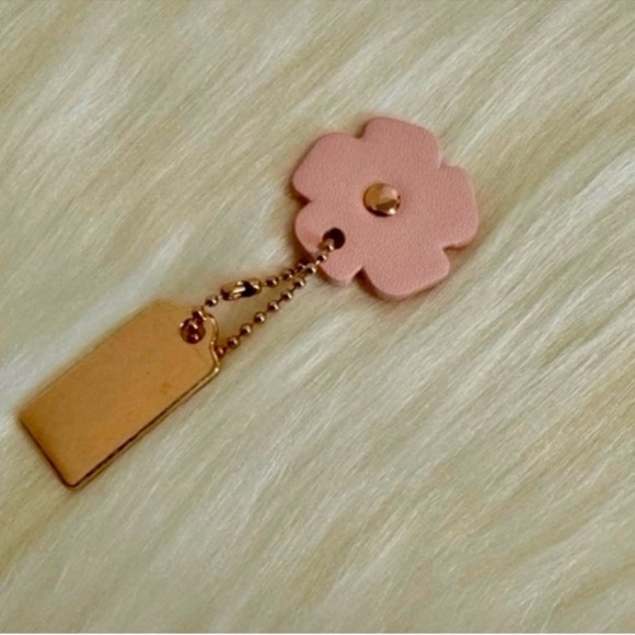 Coach Pink Tea rose Hangtag - Picture 3 of 4